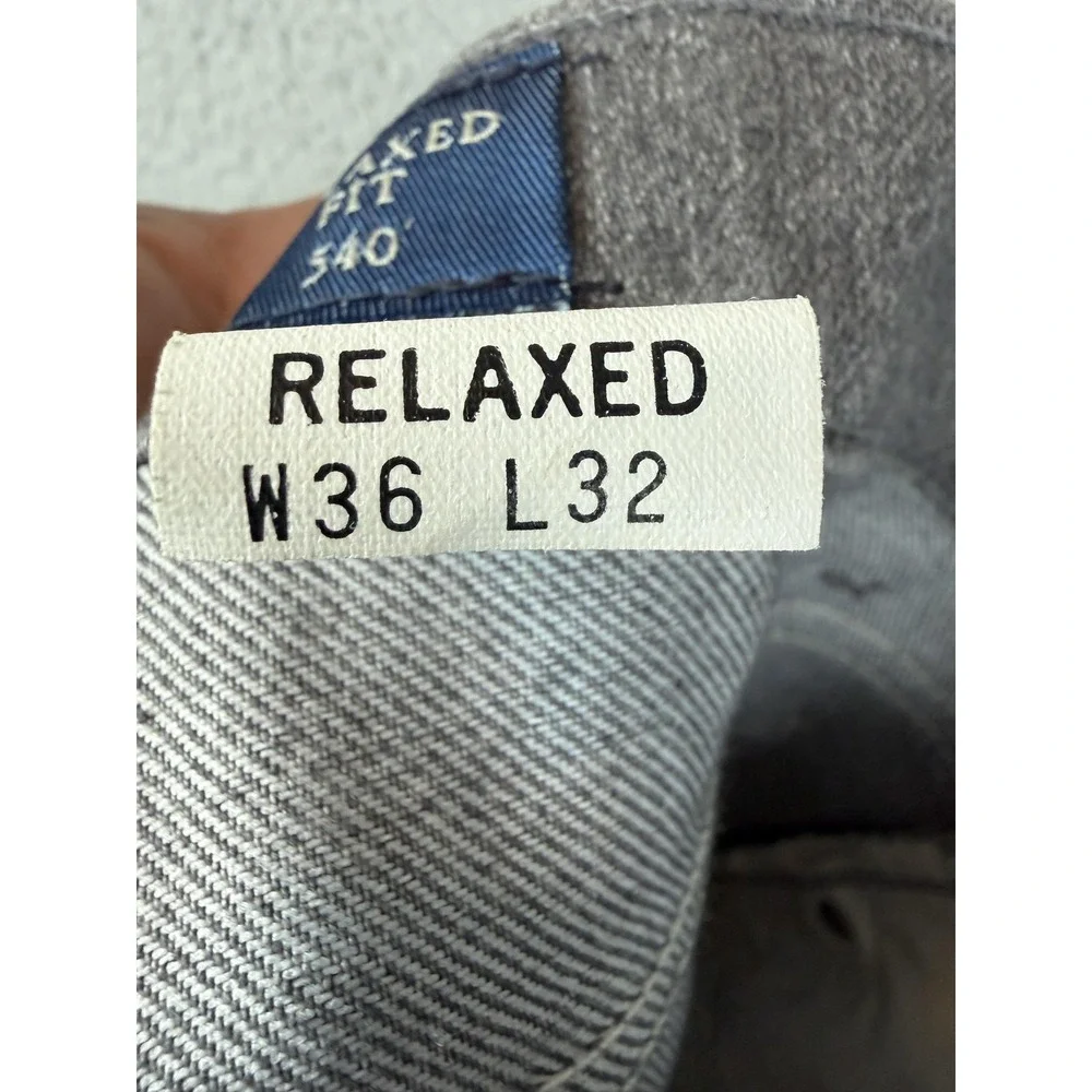 VTG Levis 540 Signature Jeans Mens 37x31 Gray Relaxed Fit Tapered Denim Made USA